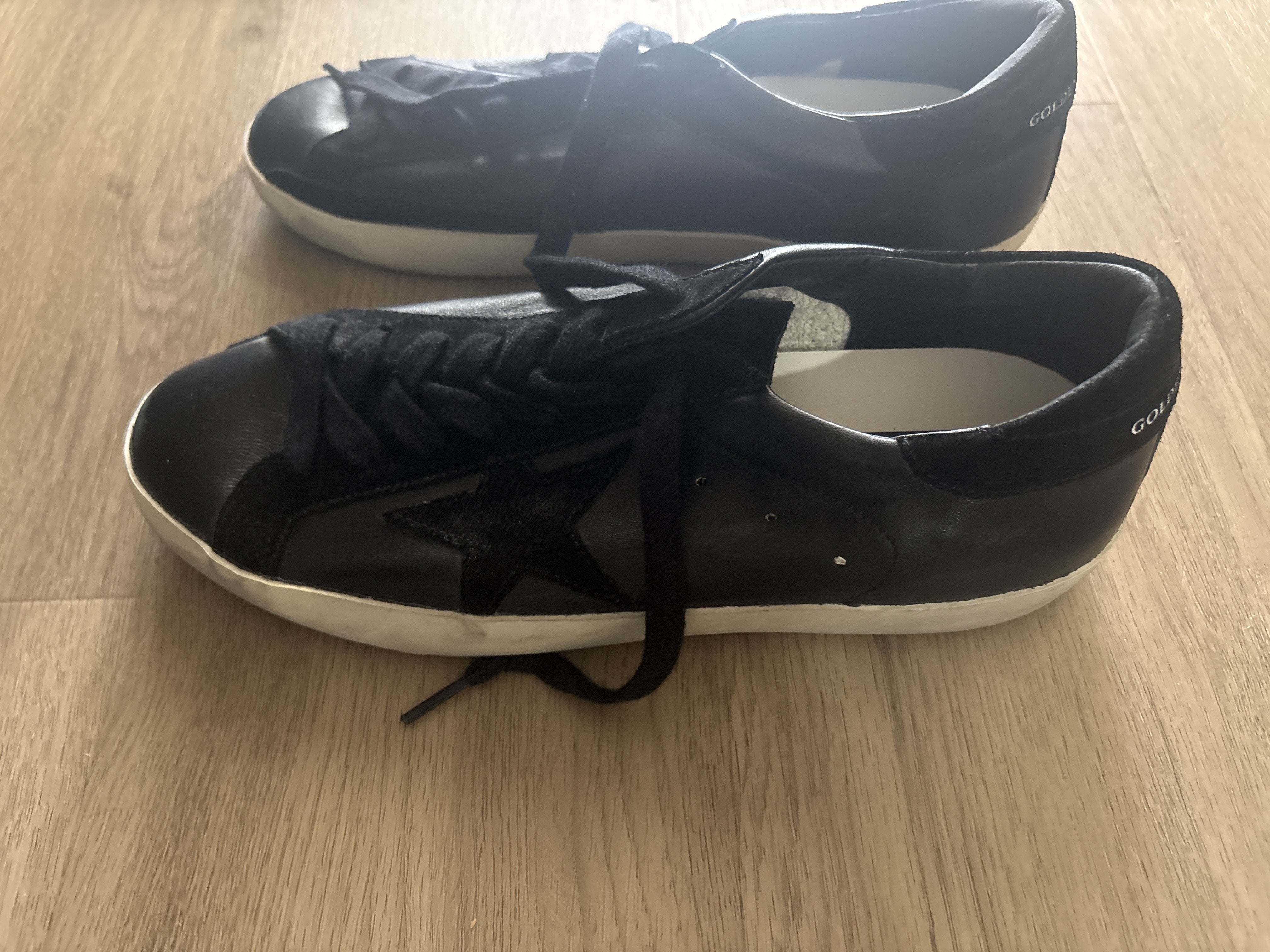 Golden Goose Super-Star