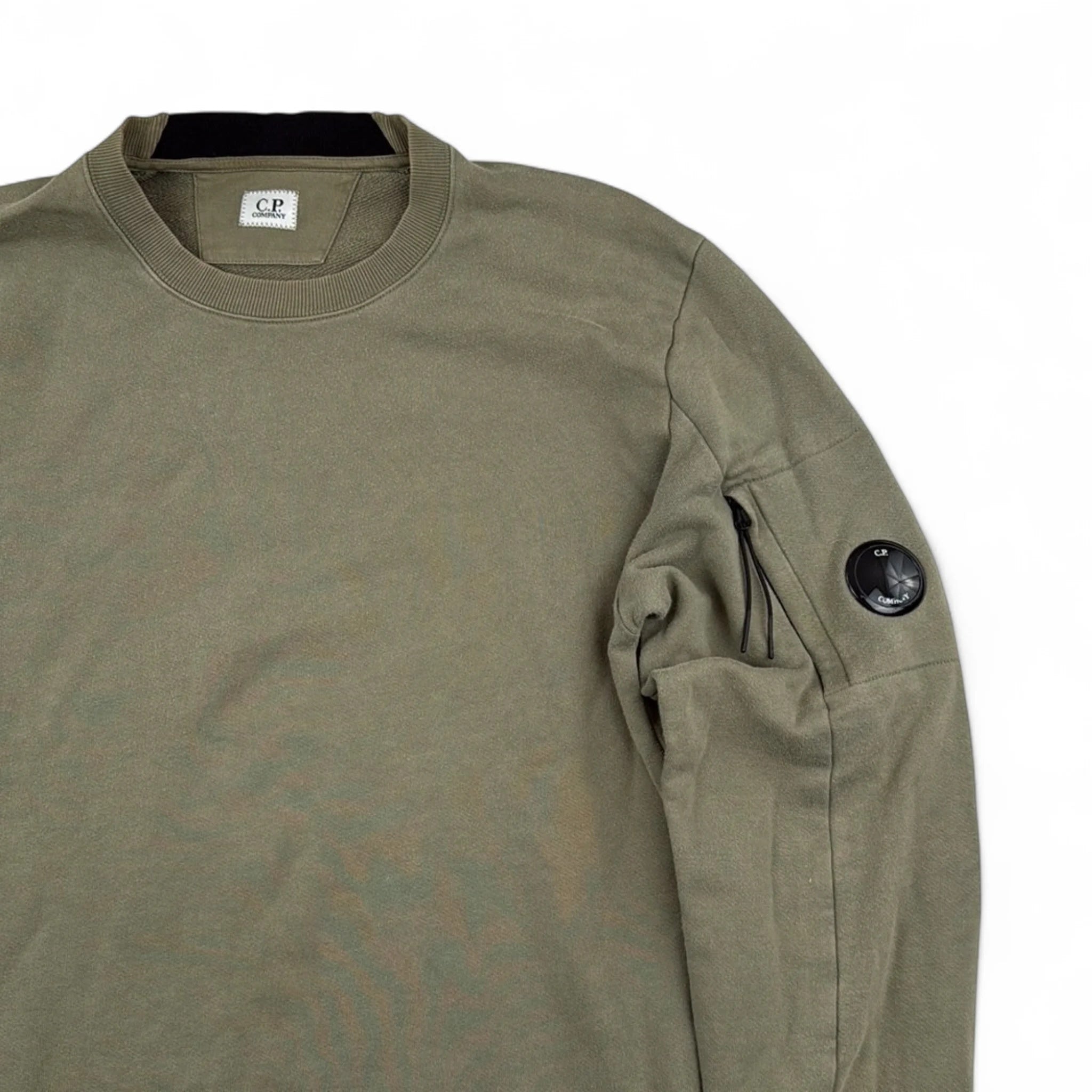 C.P. Company Pull Col Rond Hooded — Taille XXL — Photo 2/3 #État_Très bon état