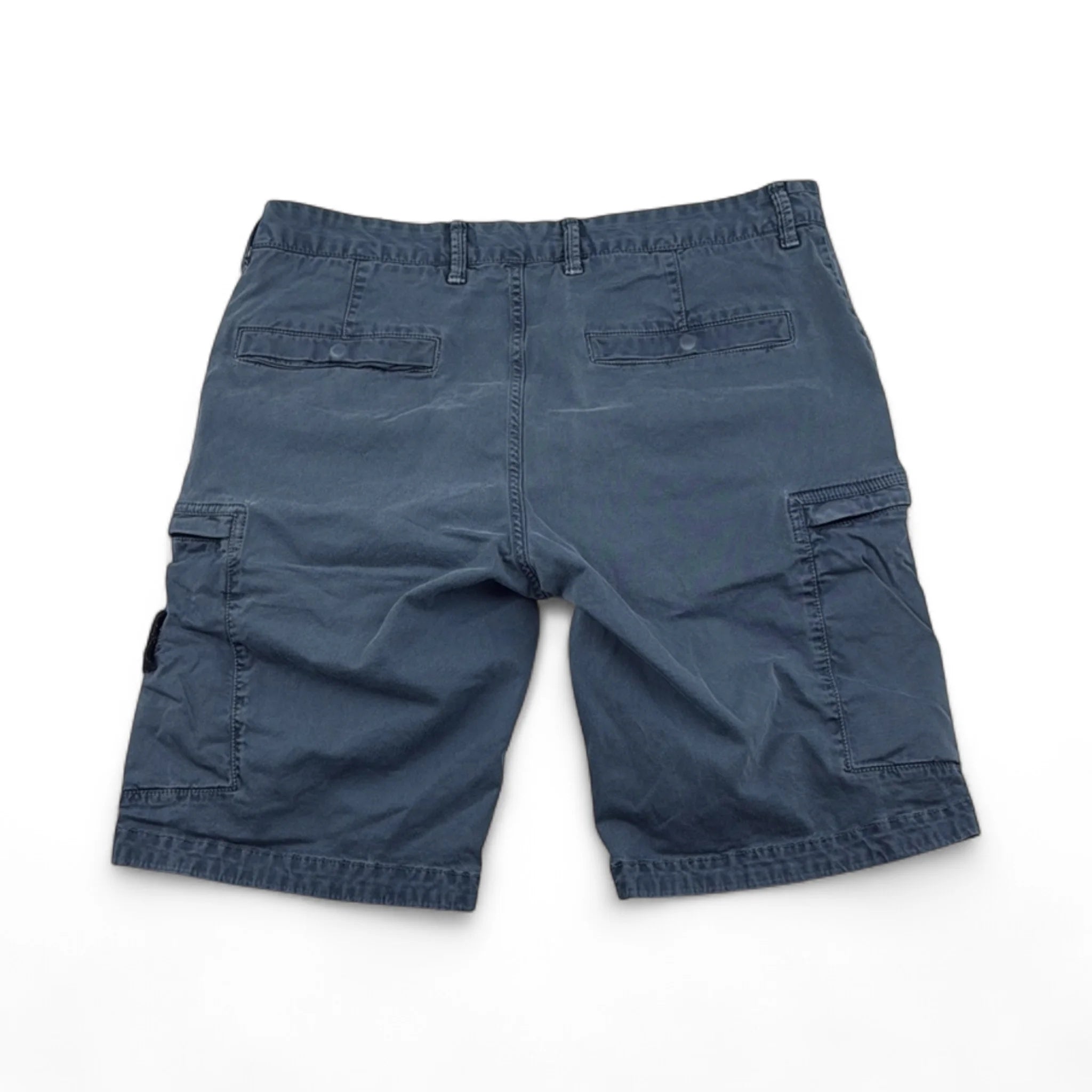 Stone Island Short Cargo — Taille W32 — Photo 3/3 #État_Occasion · Bon
