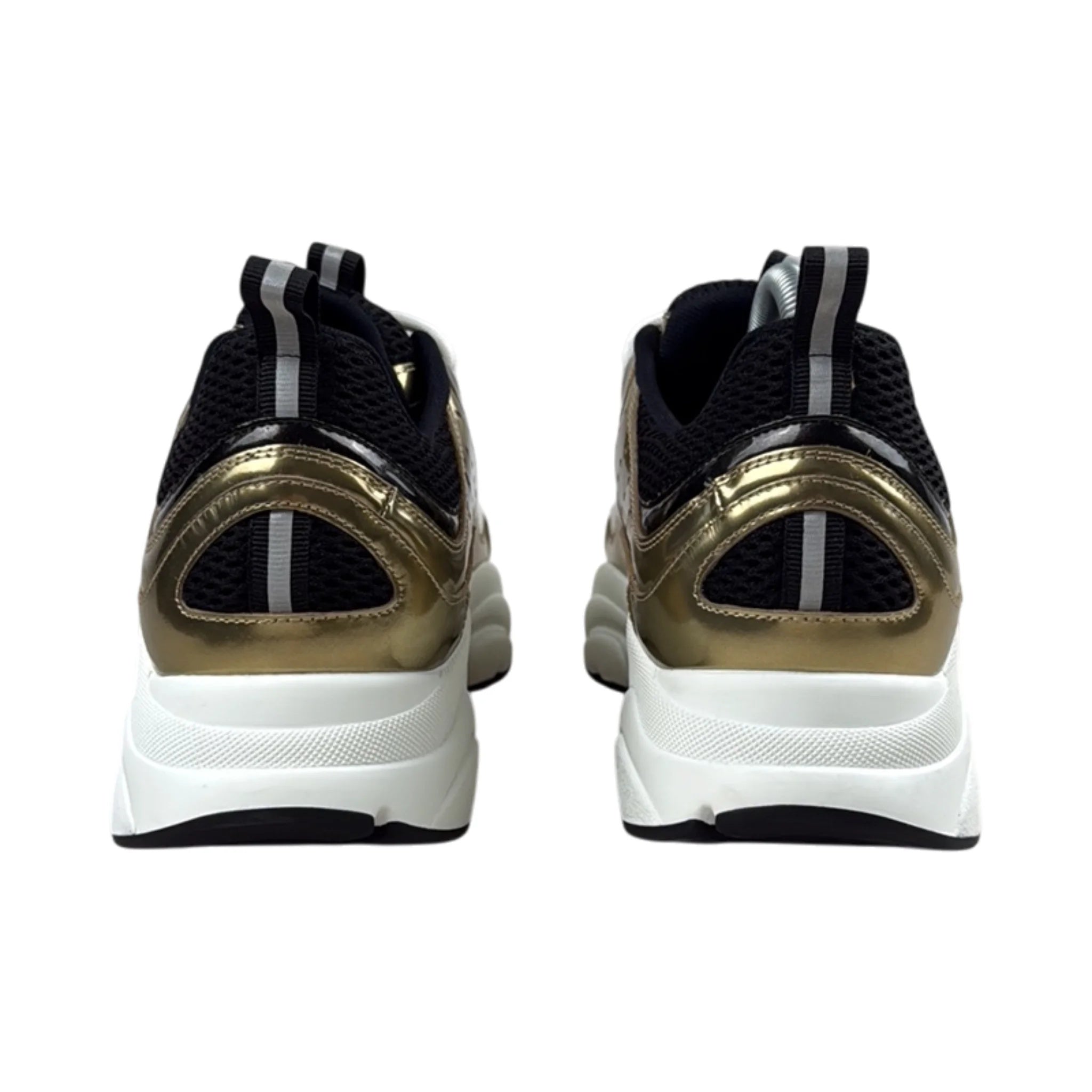 Dior B22