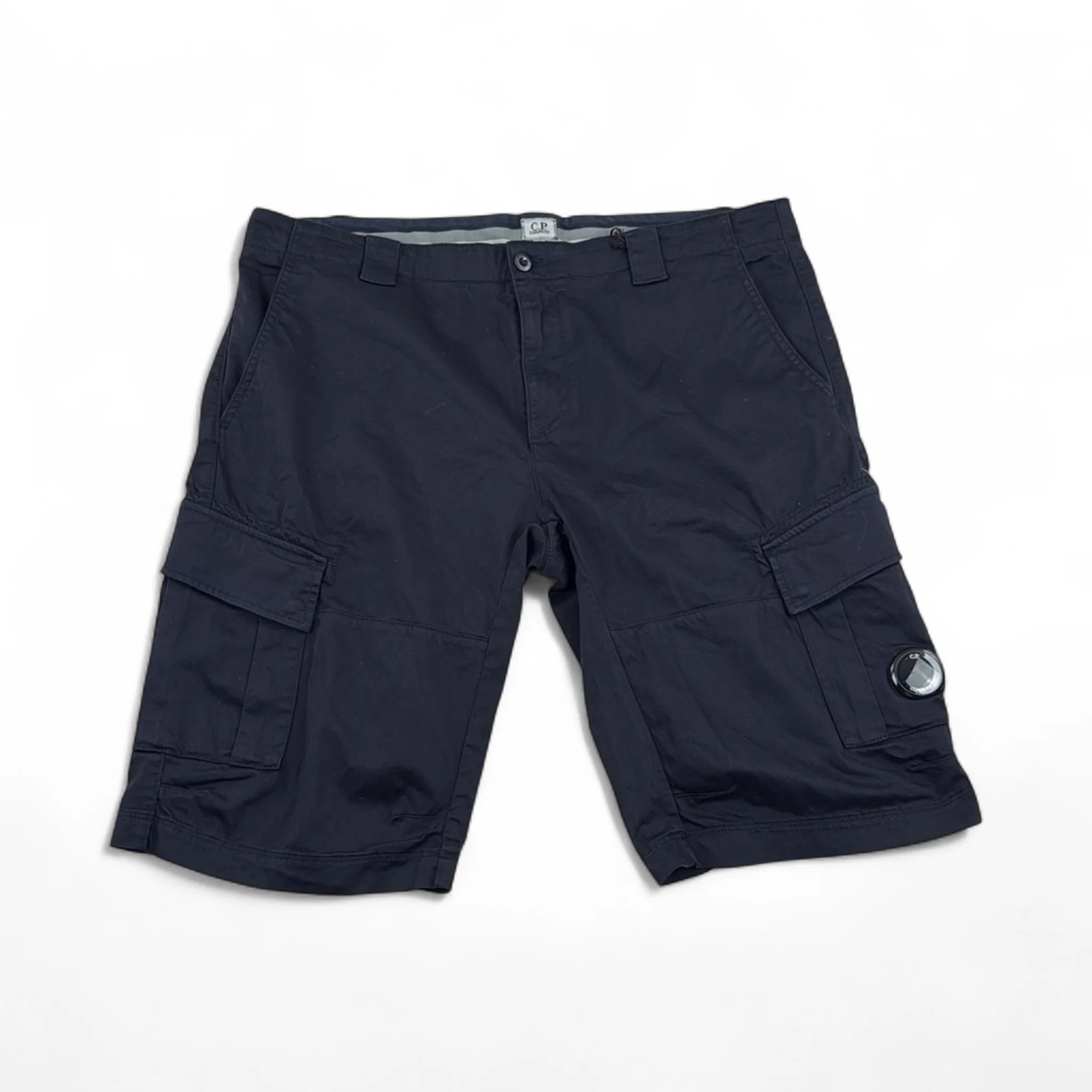 C.P. Company Short Cargo — Taille XXL — Photo 1/3 #État_Occasion · Excellent - Comme neuf