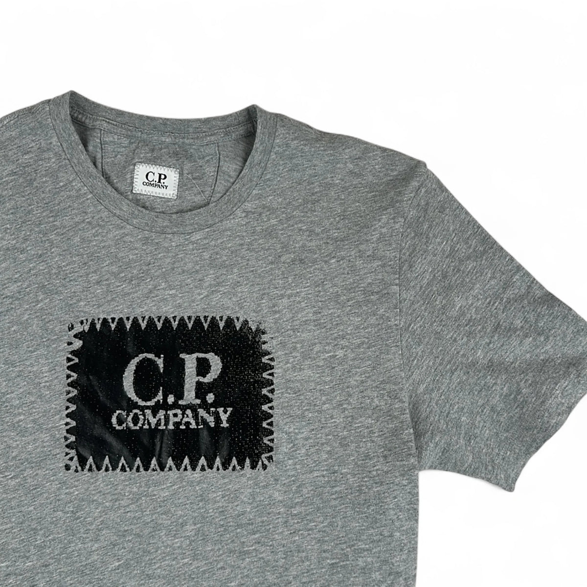 C.P. Company T-Shirt Small Logo Label — Taille XS — Photo 2/3 #État_Très bon état