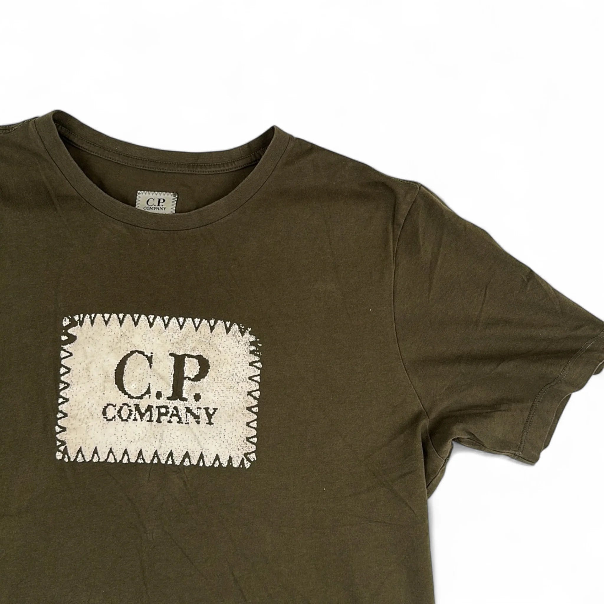 C.P. Company T-Shirt Small Logo Label — Taille M — Photo 2/3 #État_Occasion · Très bon