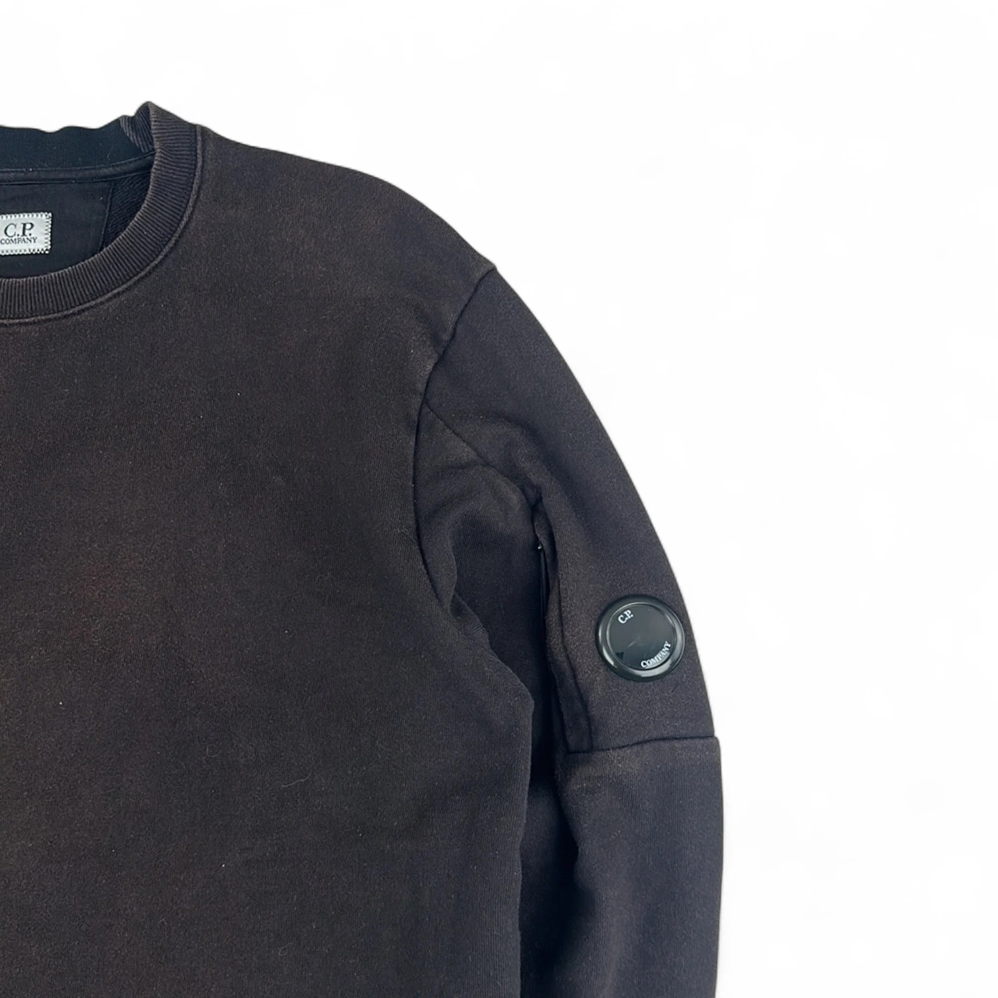 C.P. Company Pull Col Rond Hooded — Taille XL — Photo 2/3 #État_Bon état