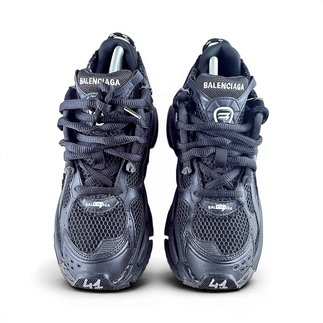 Balenciaga Runner — Taille 41 — Photo 2/5 #État_Très bon état · Sans boîte