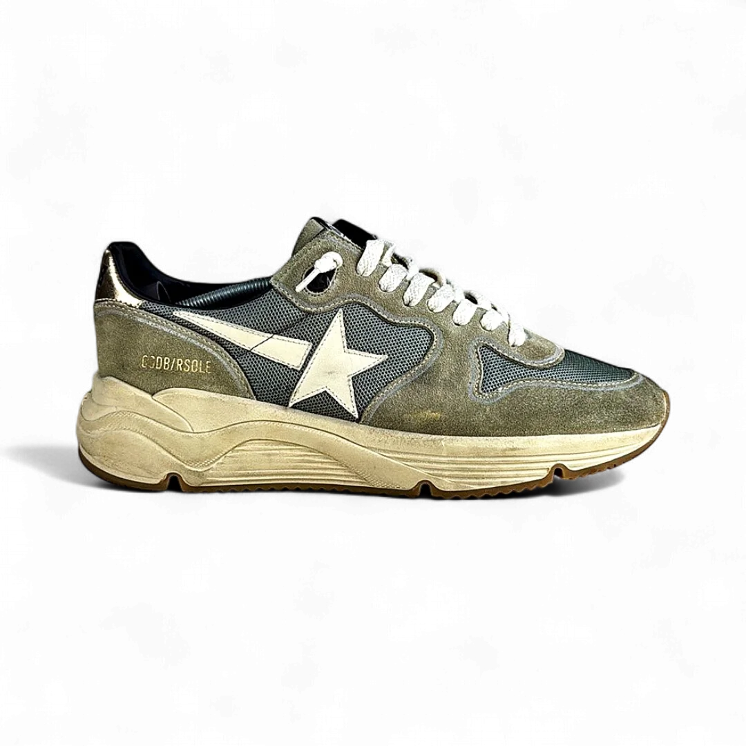 Golden Goose Running Sole Gris Clair — Taille 42 — Photo 1/5 #État_Très bon état · Avec boîte · Pièce 1