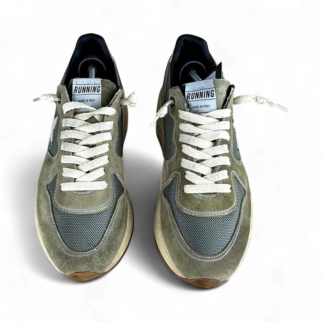 Golden Goose Running Sole Gris Clair — Taille 42 — Photo 2/5 #État_Très bon état · Avec boîte · Pièce 1