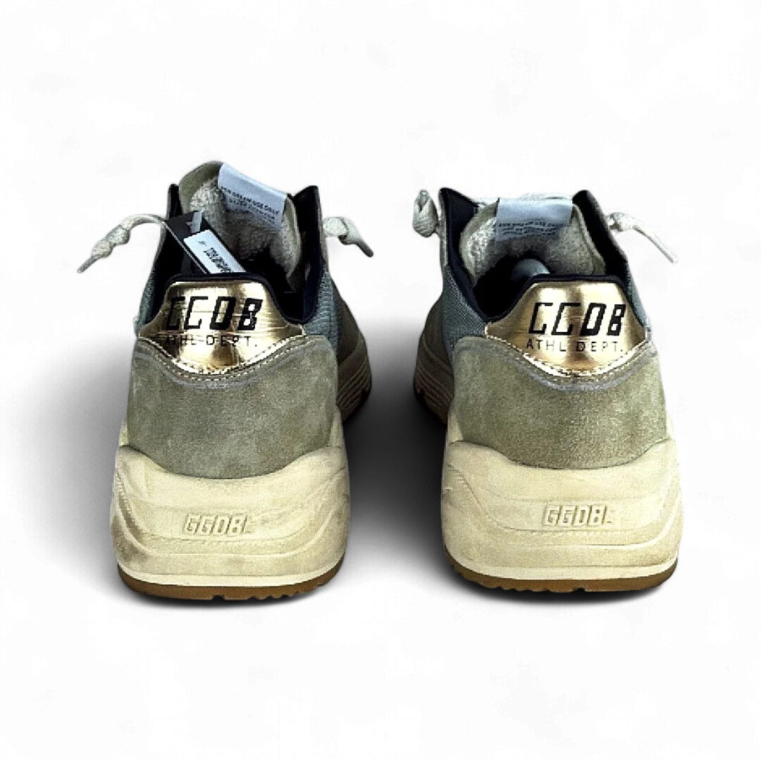 Golden Goose Running Sole Gris Clair — Taille 42 — Photo 3/5 #État_Très bon état · Avec boîte · Pièce 1