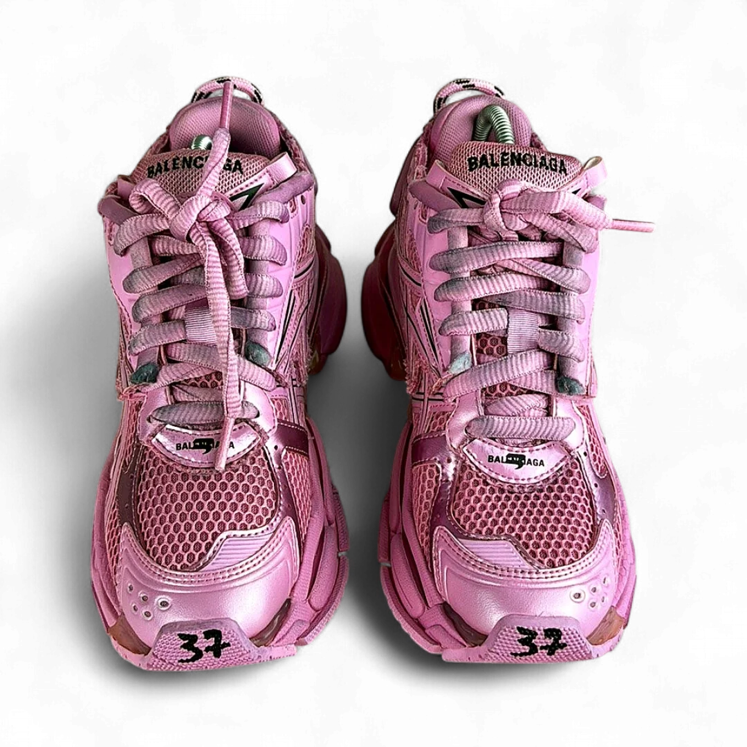Balenciaga Runner — Taille 37 — Photo 2/5 #État_Très bon état · Avec boîte