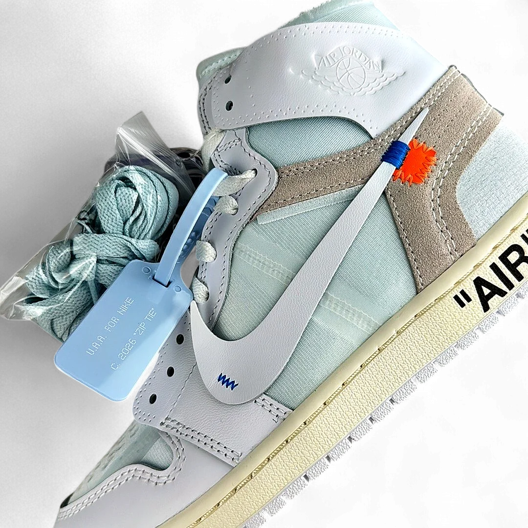Air Jordan 1 Alaska