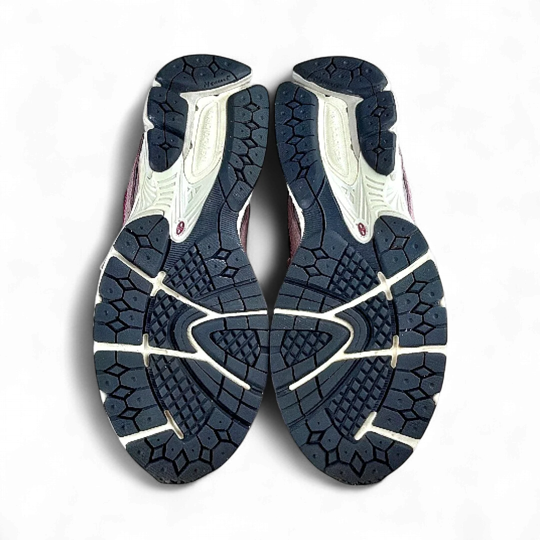 New Balance 2002R Protection Pack — Taille 41.5 — Photo 4/5 #État_Très bon état · Sans boîte · Pièce 2