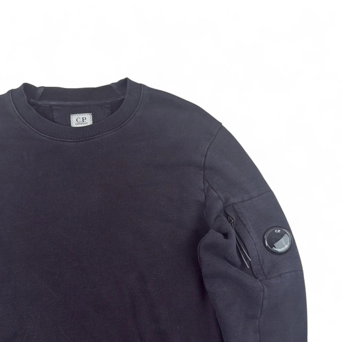 C.P. Company Pull Col Rond Hooded — Taille M — Photo 2/3 #État_Très bon état · Pièce 4