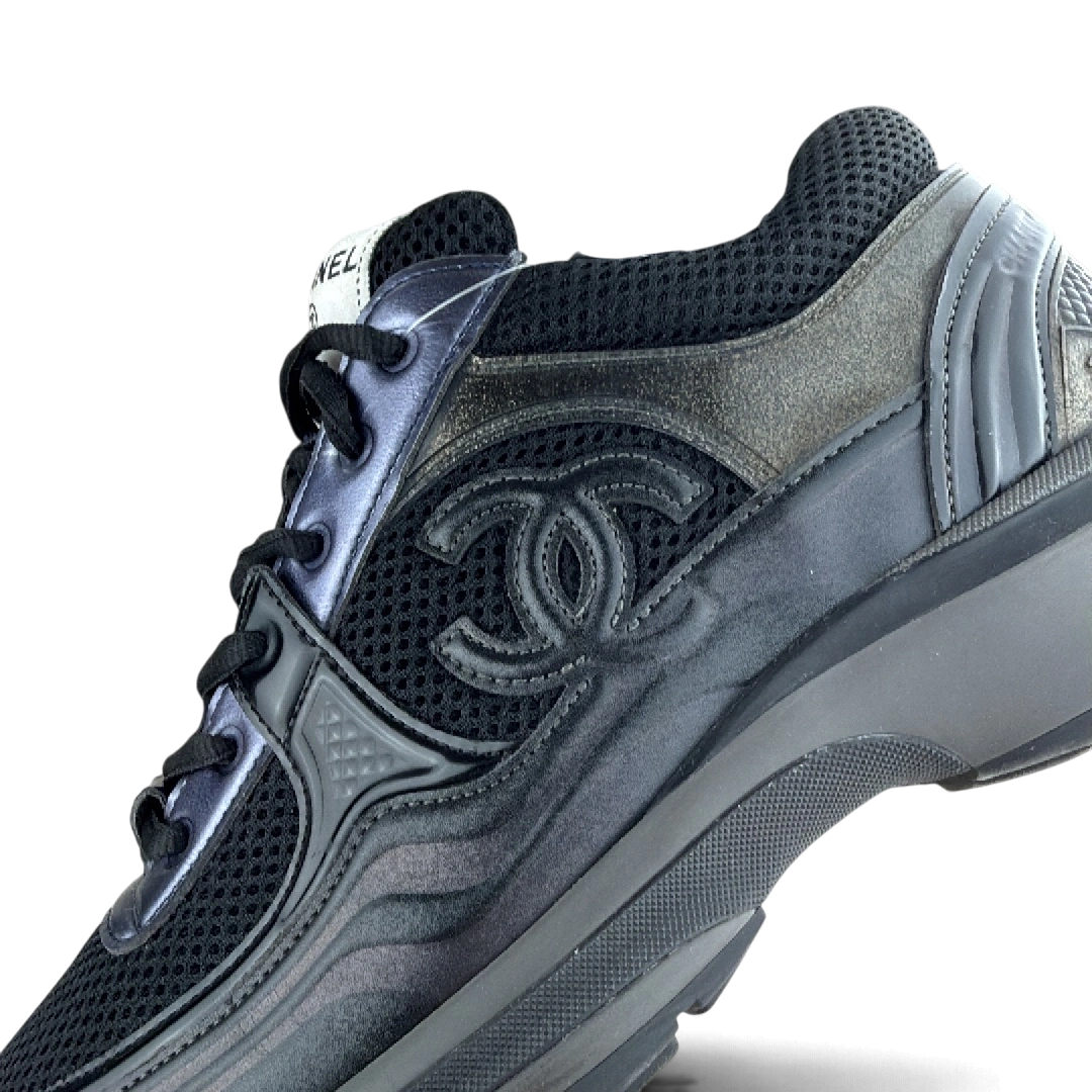 Chanel Runner — Taille 39.5 — Photo 5/7 #État_Très bon état · Avec boîte