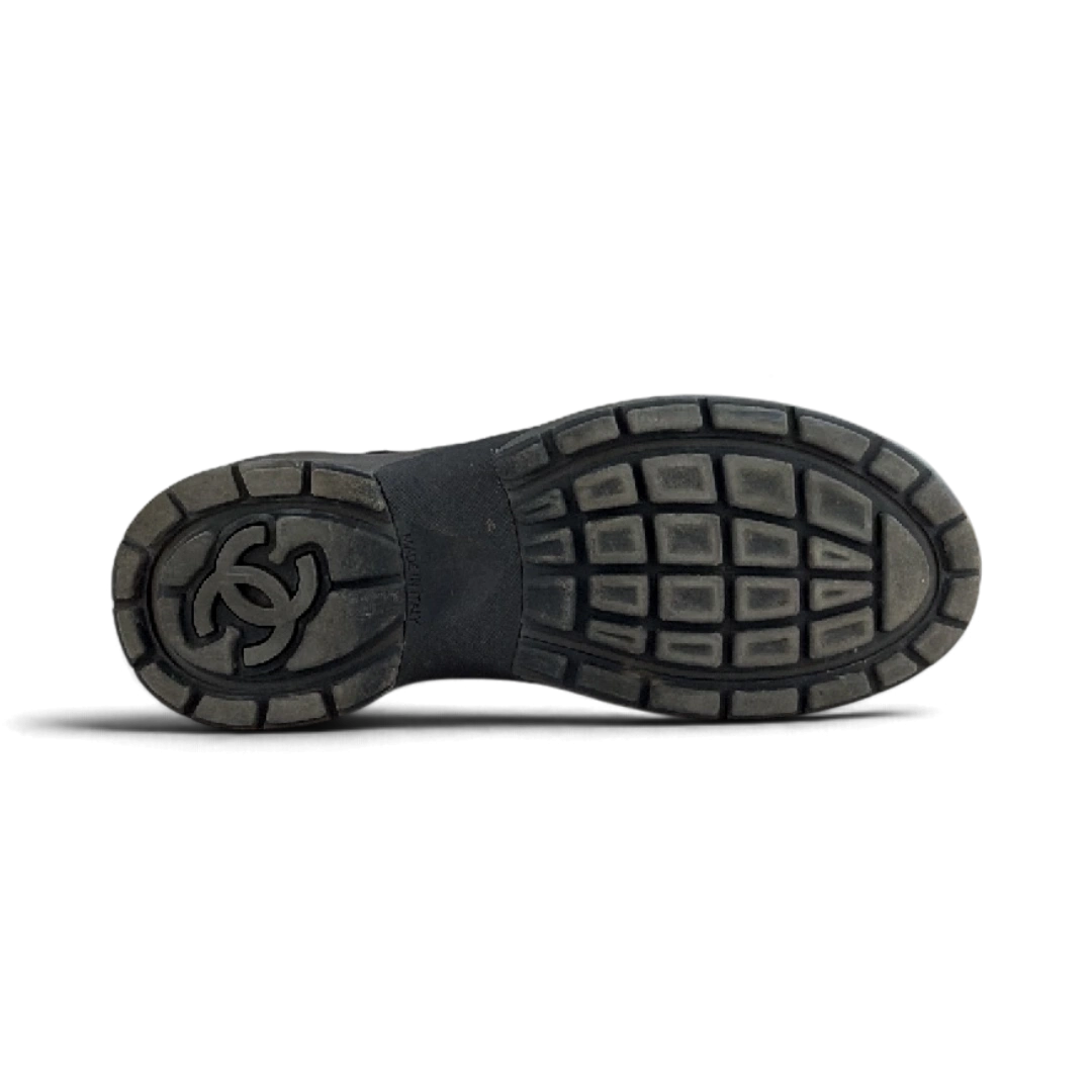 Chanel Runner — Taille 39.5 — Photo 7/7 #État_Très bon état · Avec boîte