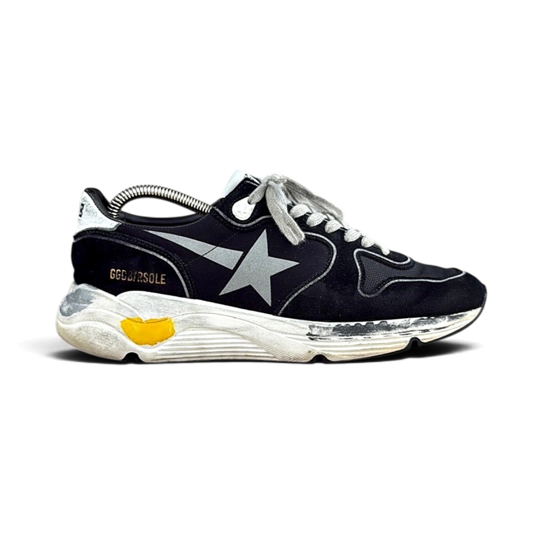 Golden Goose Running Sole Tache Jaune — Taille 40 — Photo 1/5 #État_Très bon état · Sans boîte · Pièce 4