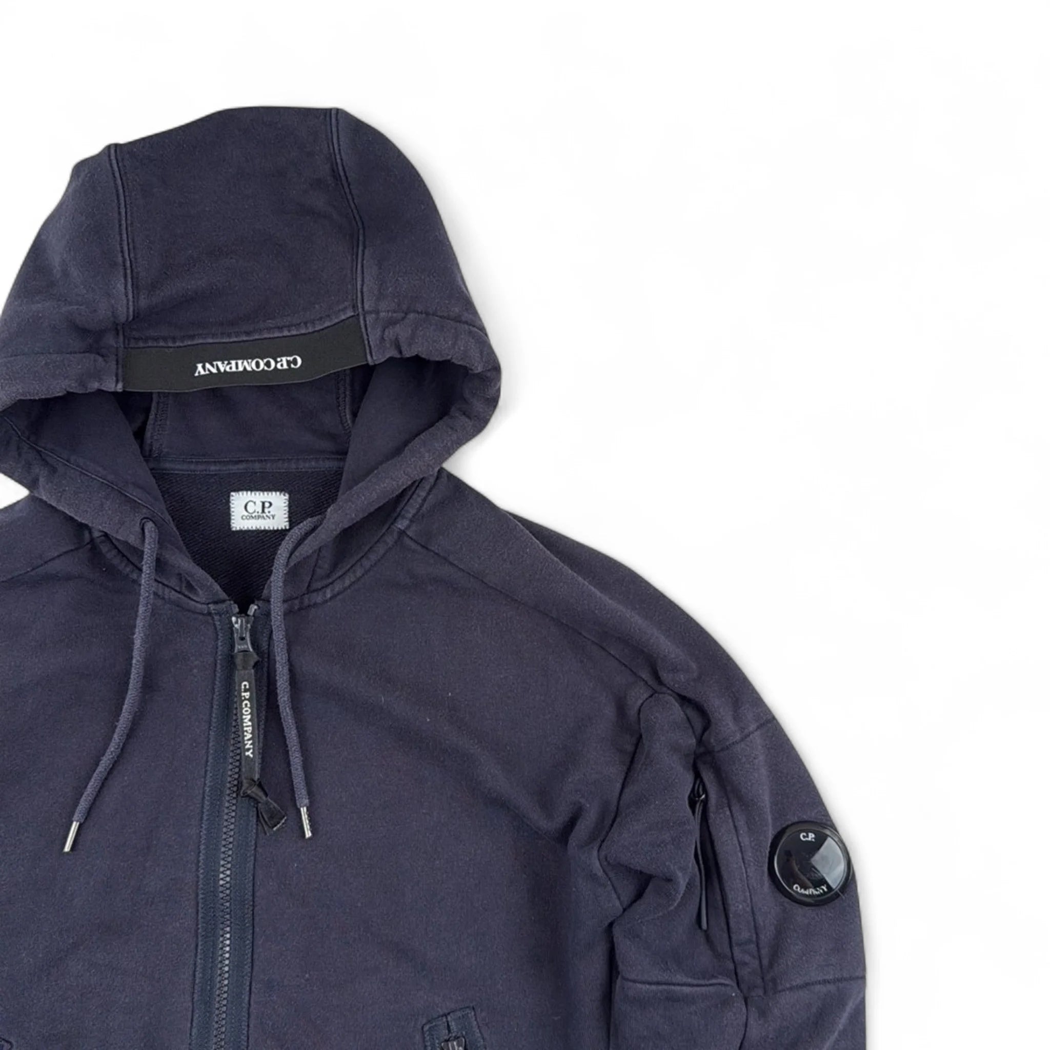 C.P. Company Zip Hooded Sweat — Taille XS — Photo 2/3 #État_Occasion · Très bon