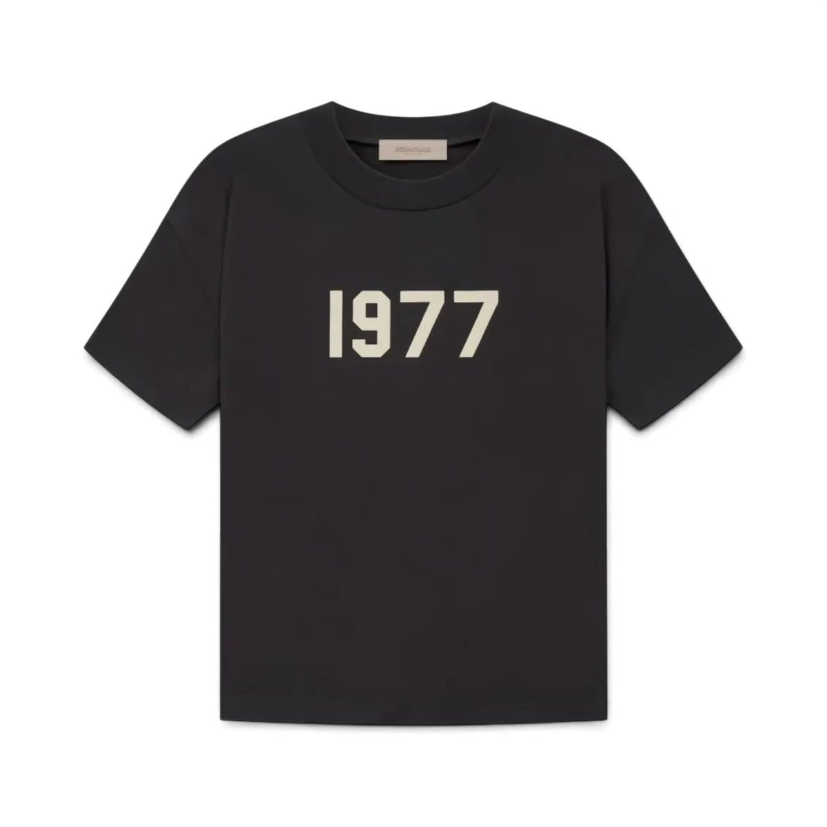 Essentials T-Shirt 1977