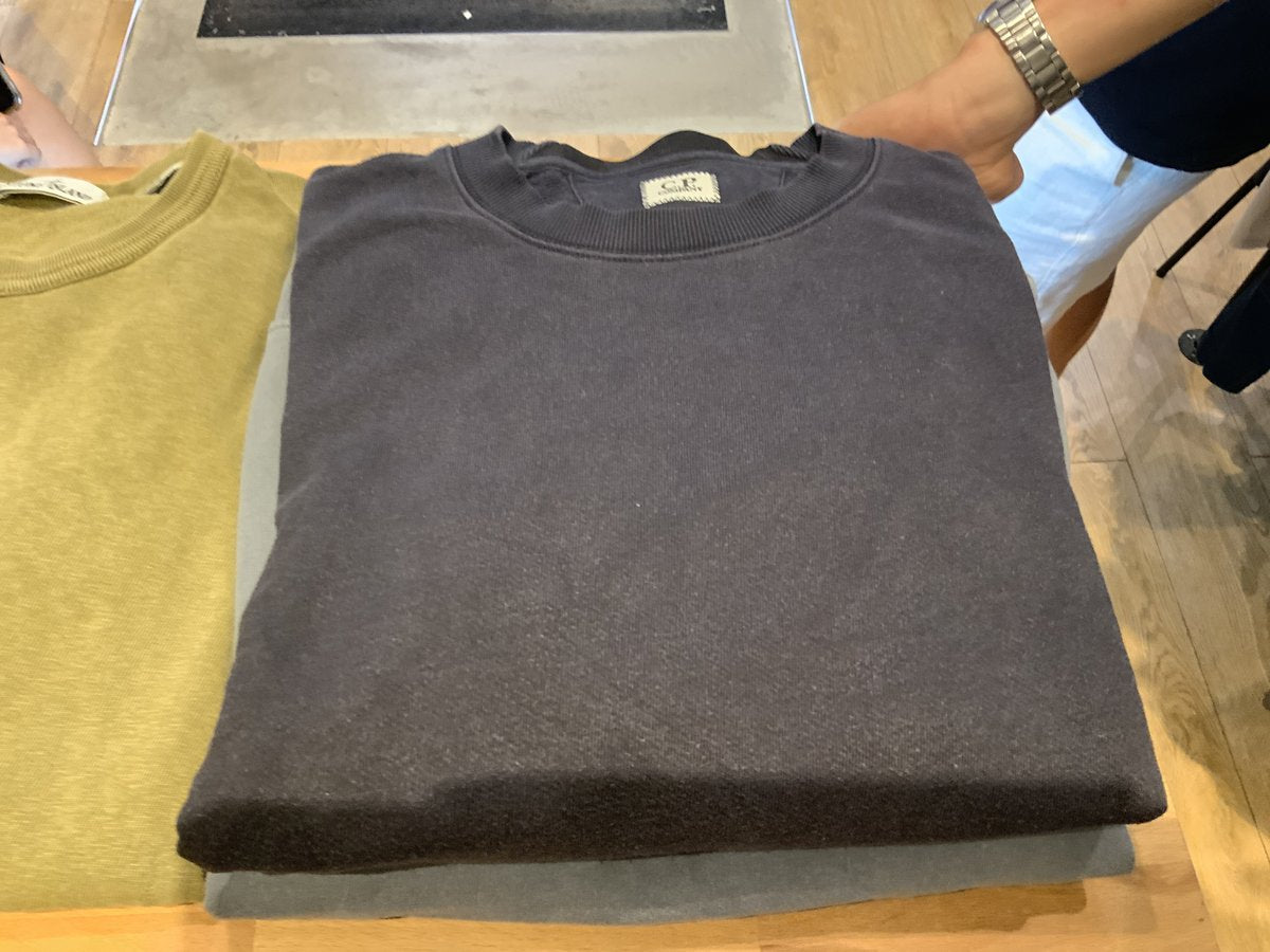 C.P. Company Pull Col Rond Hooded — Taille M — Photo 1/1 #État_État passable