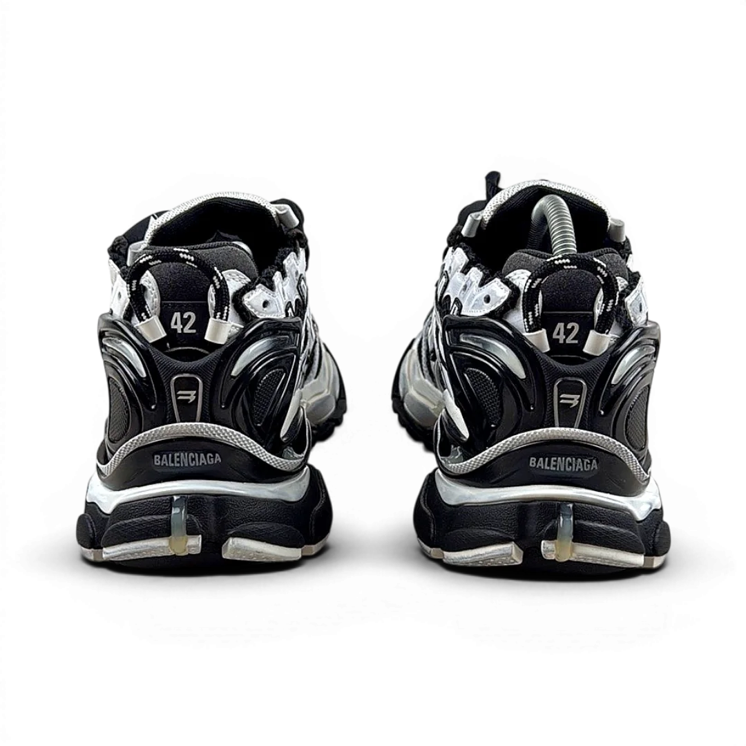 Balenciaga Runner