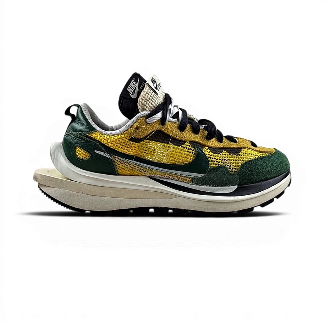 Nike Vaporwaffle Sacai Tour Yellow — Taille 43 — Photo 1/5 #État_Très bon état · Avec boîte