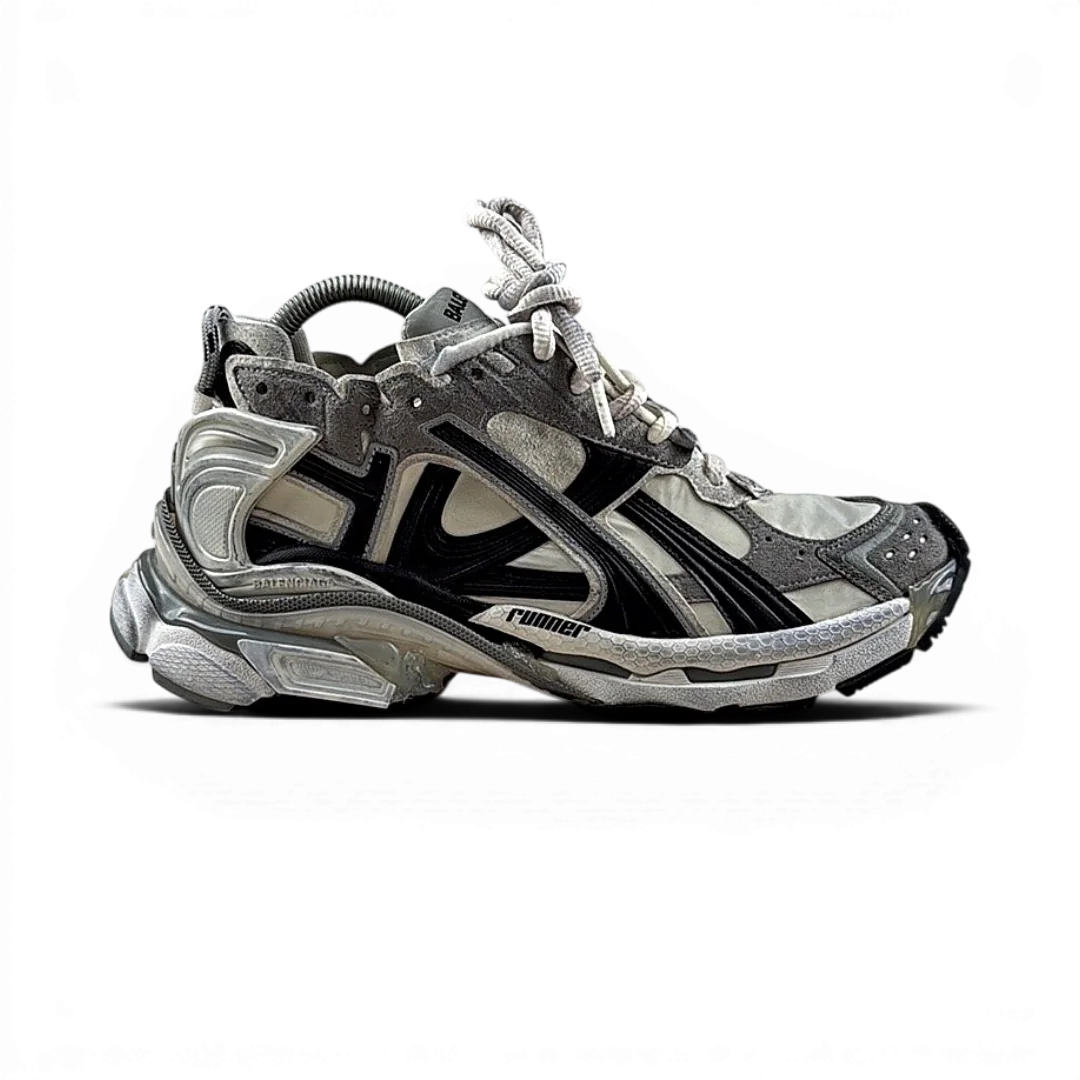 Balenciaga Runner
