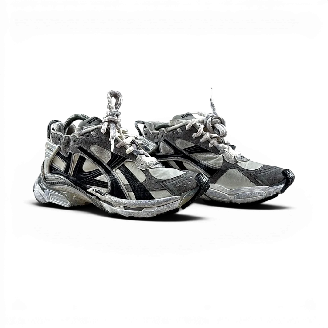 Balenciaga Runner