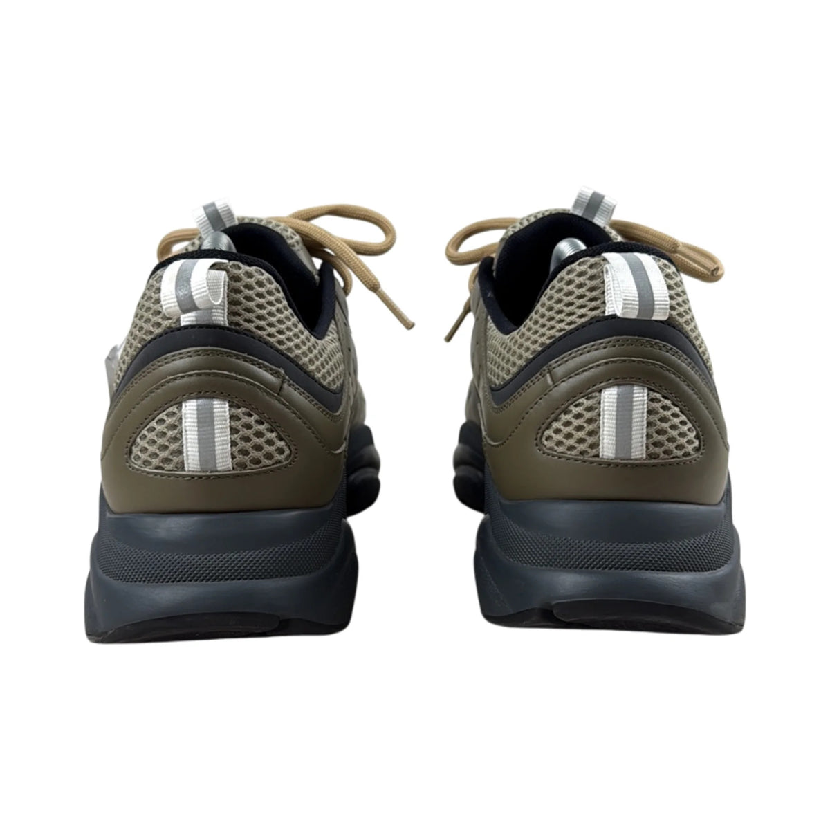 Dior B22 — Taille 44 — Photo 3/6 #État_Très bon état · Avec boîte · Pièce 1