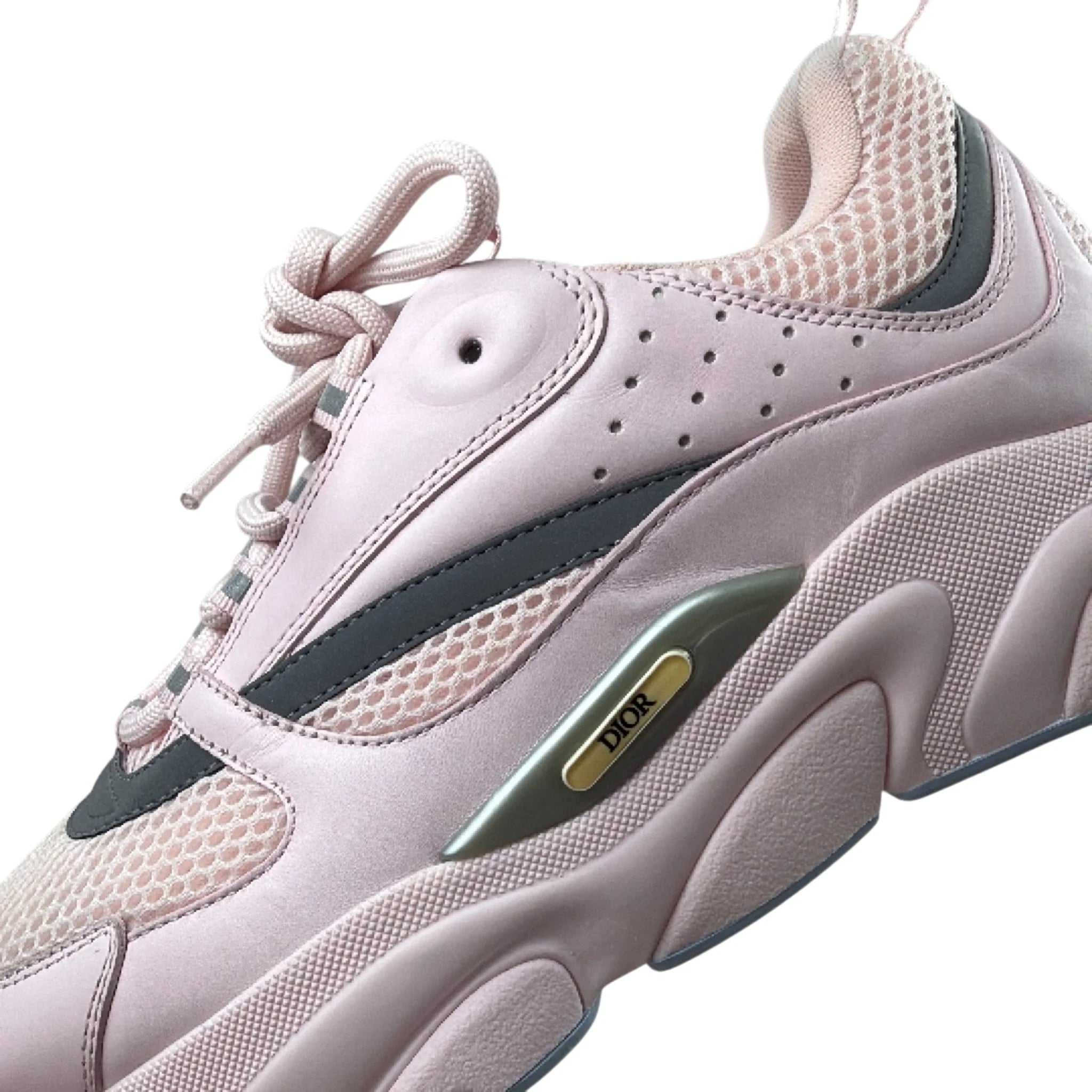 Dior B22