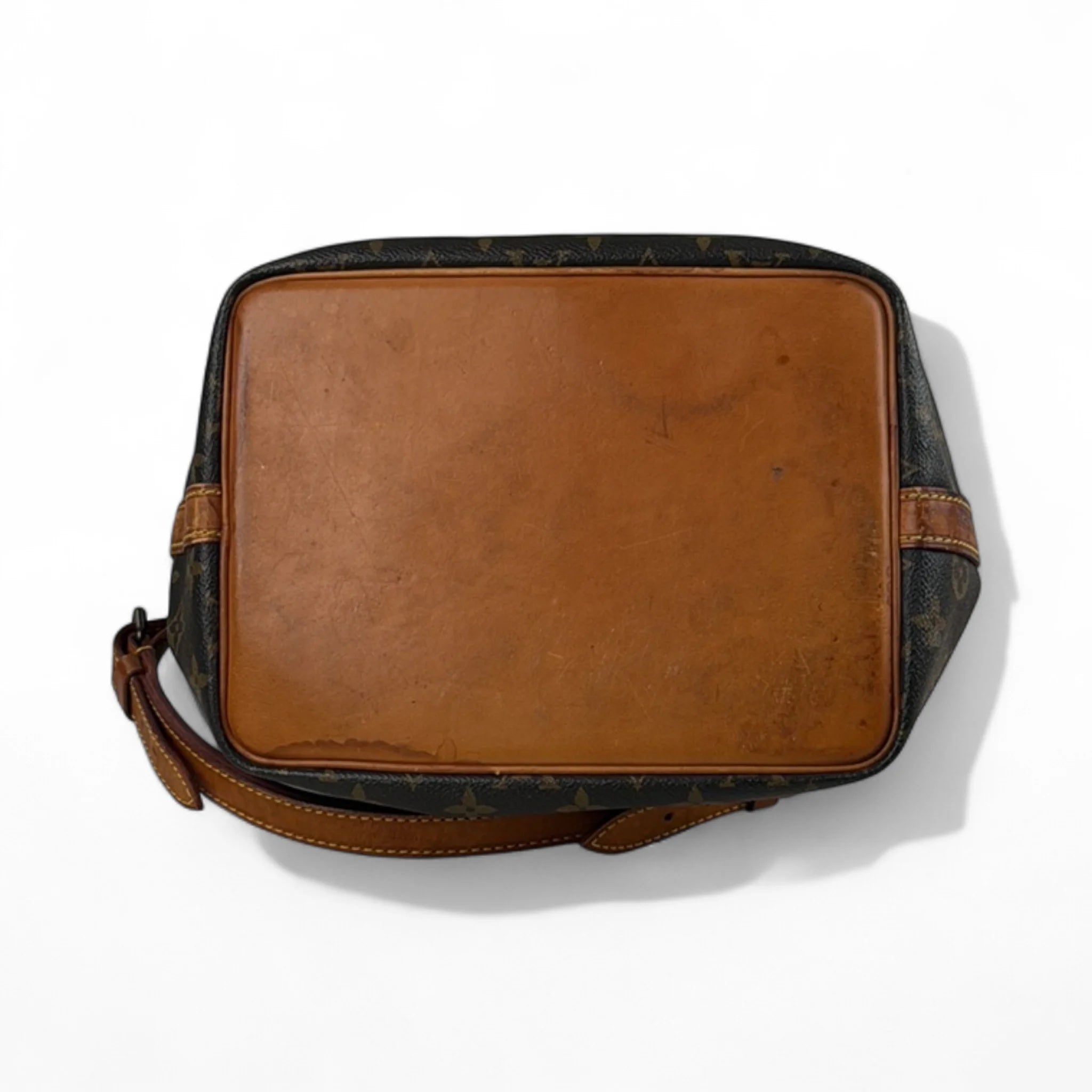 Louis Vuitton Noé — Taille UNIQUE — Photo 7/10 #État_Occasion · Bon état général