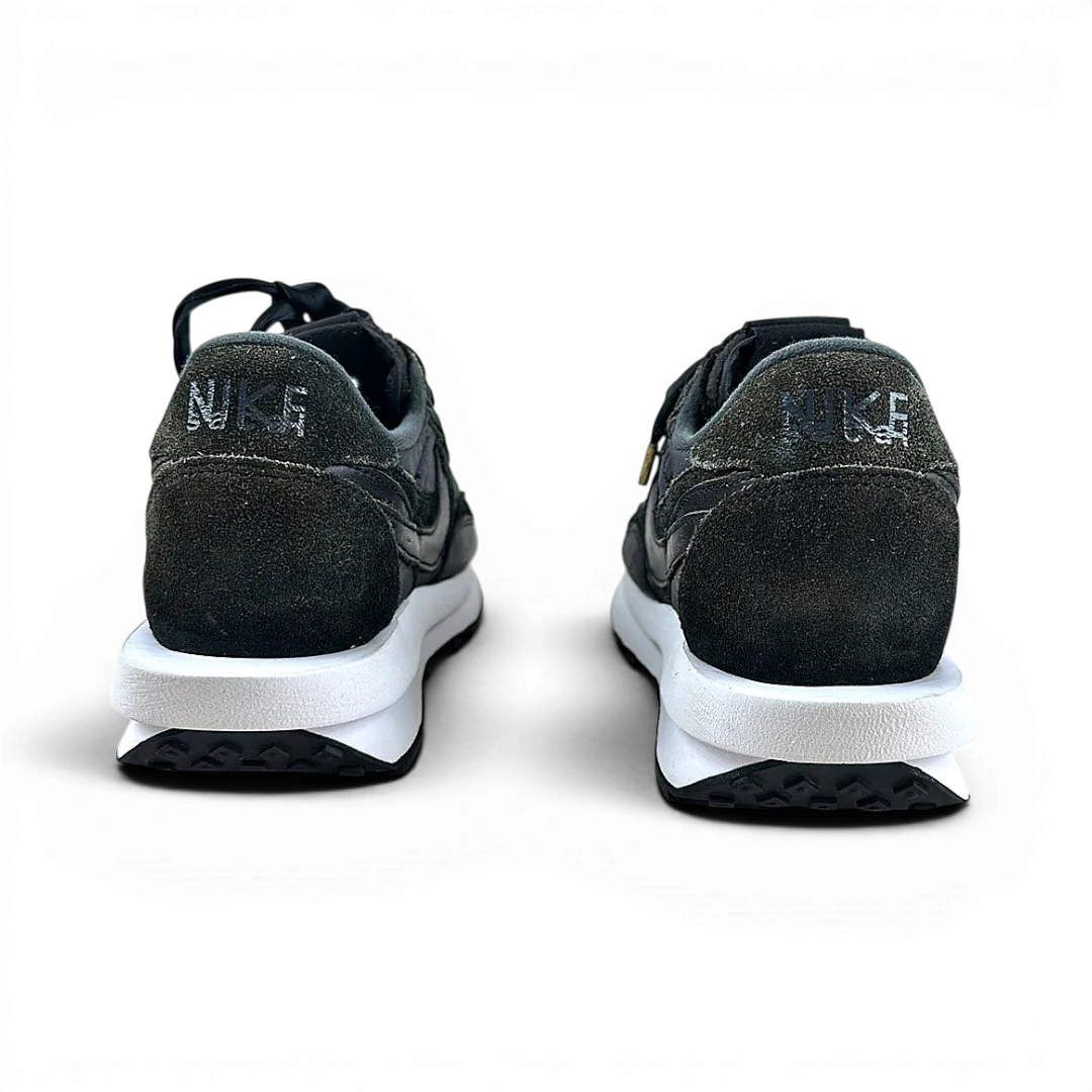 Nike LD Waffle Sacai Nylon — Taille 42.5 — Photo 3/5 #État_Très bon état · Sans boîte