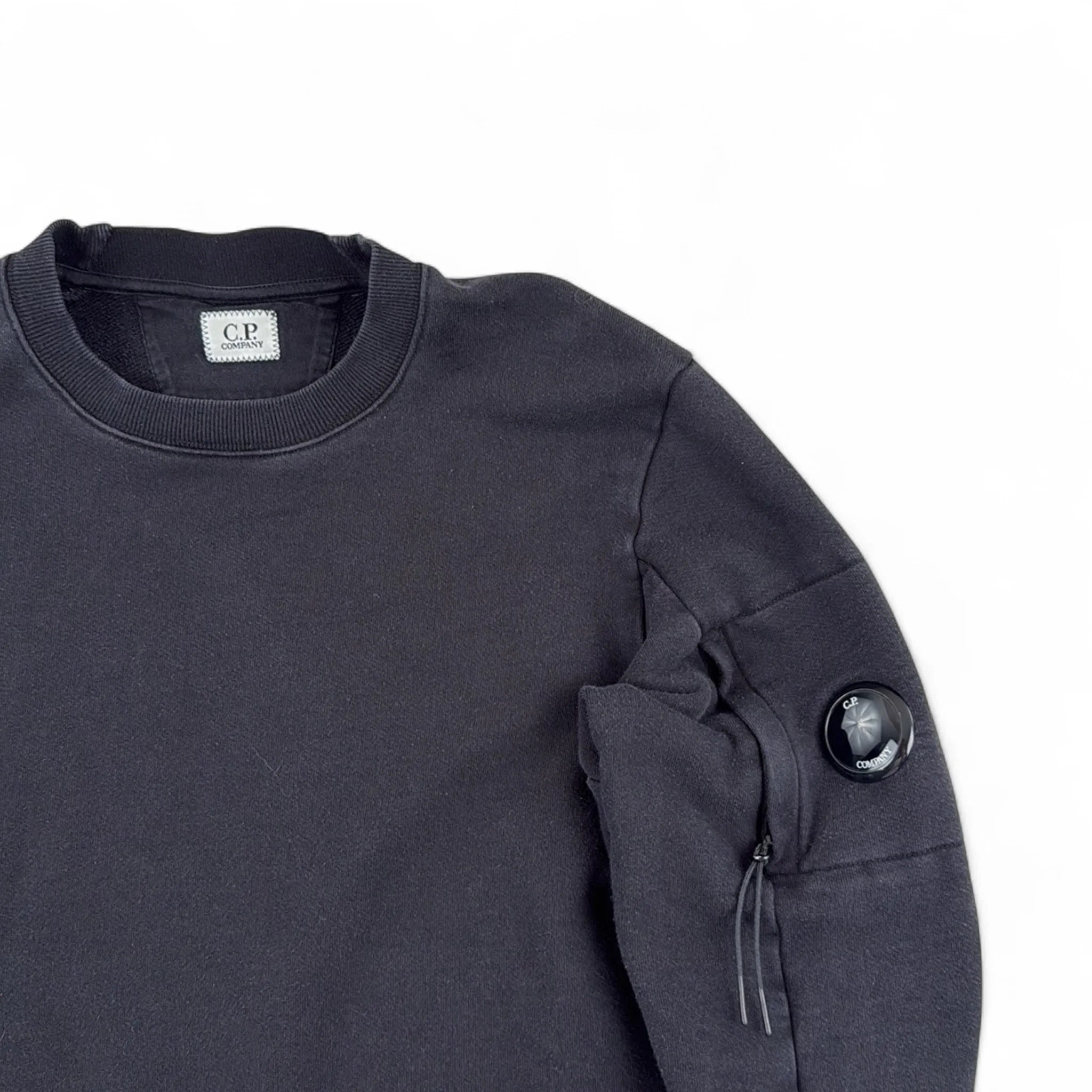 C.P. Company Pull Col Rond Hooded — Taille M — Photo 2/3 #État_Très bon état · Pièce 3