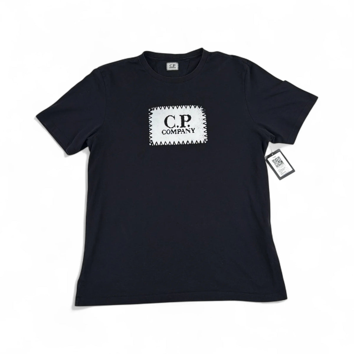 C.P. Company T-Shirt Small Logo Label — Taille L — Photo 1/3 #État_Très bon état · Pièce 3