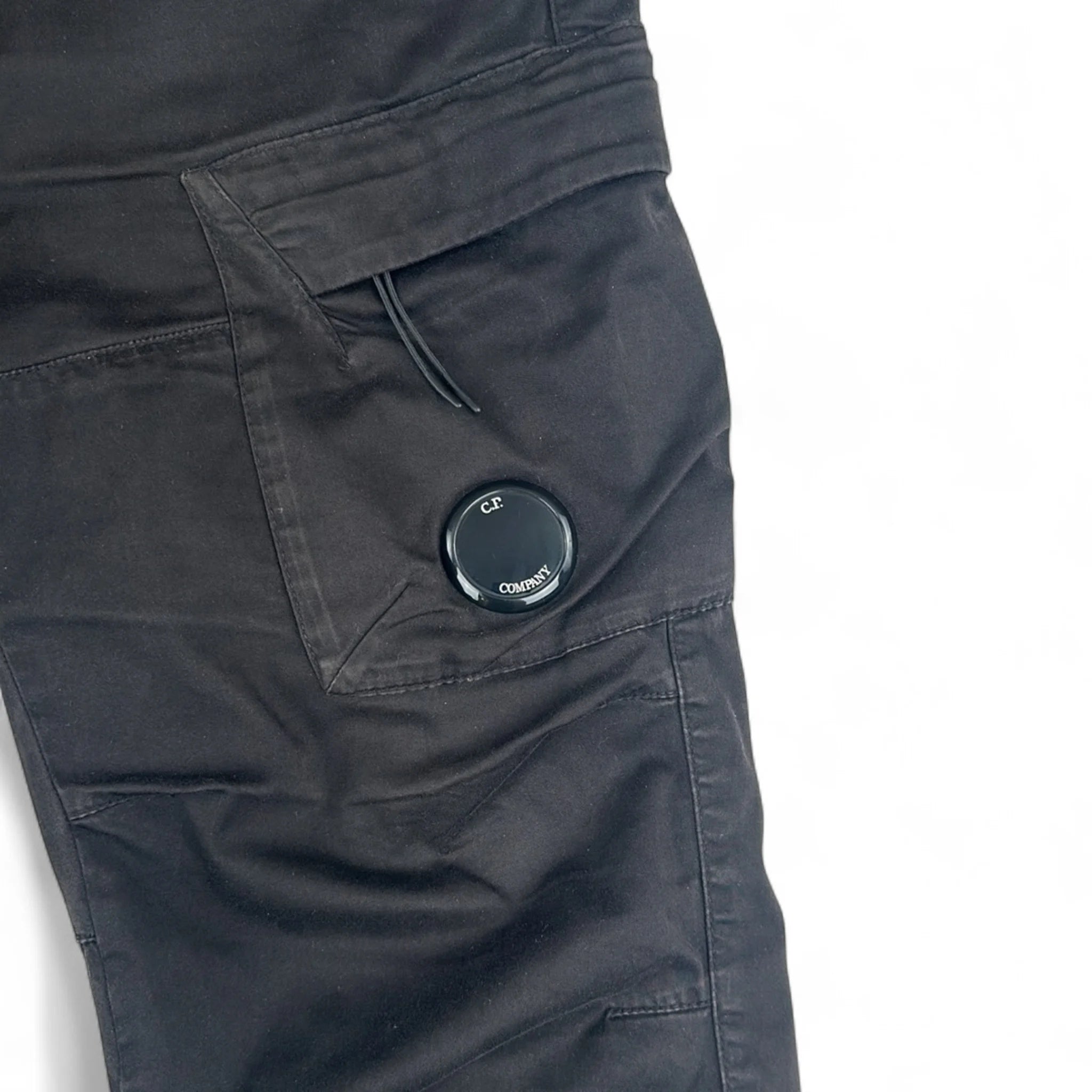 Pantalon Cargo C.P. Company — Taille S — Photo 2/3 #État_Très bon état