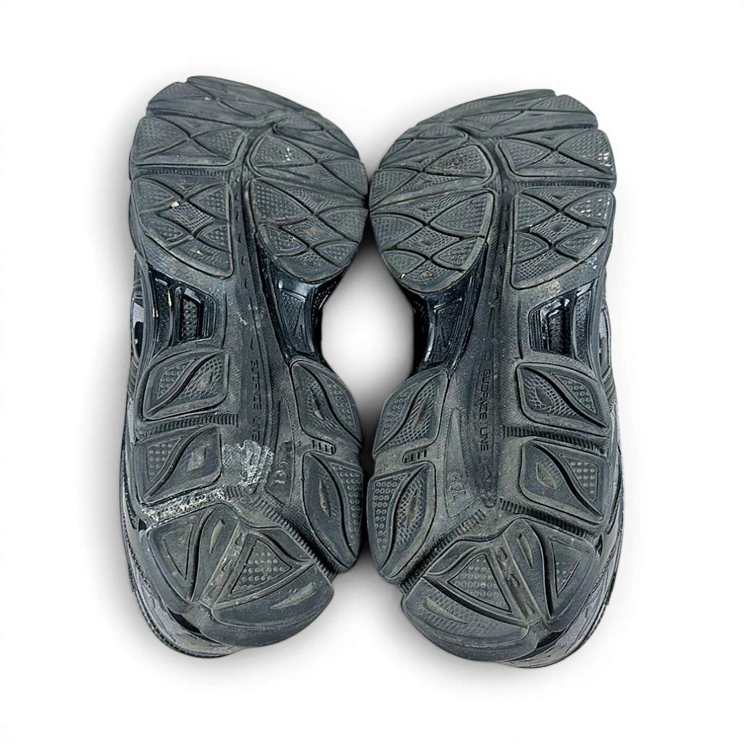 Asics gel cumulus 16 SSCB — Taille 45 — Photo 4/6 #État_Très bon état · Avec boîte