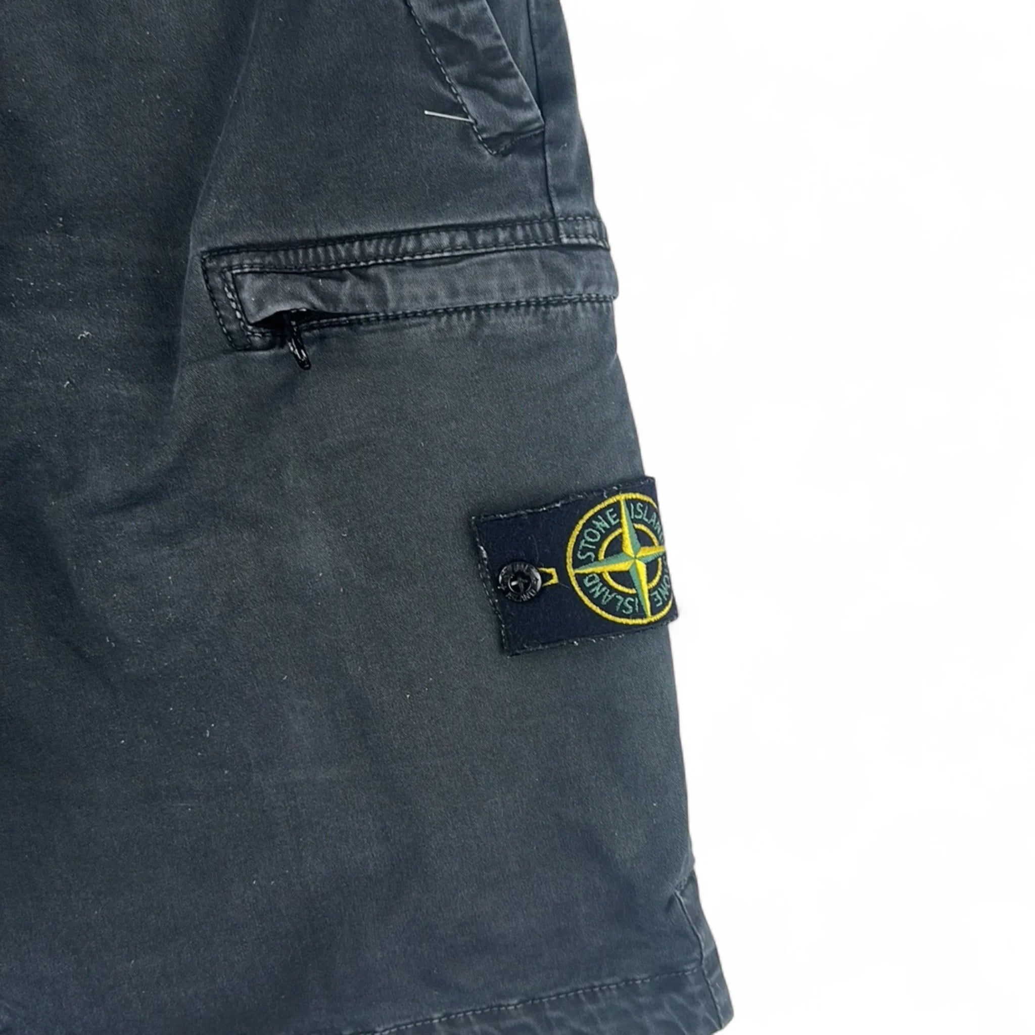 C.P. Company Short Cargo — Taille W32 — Photo 2/3 #État_Très bon état