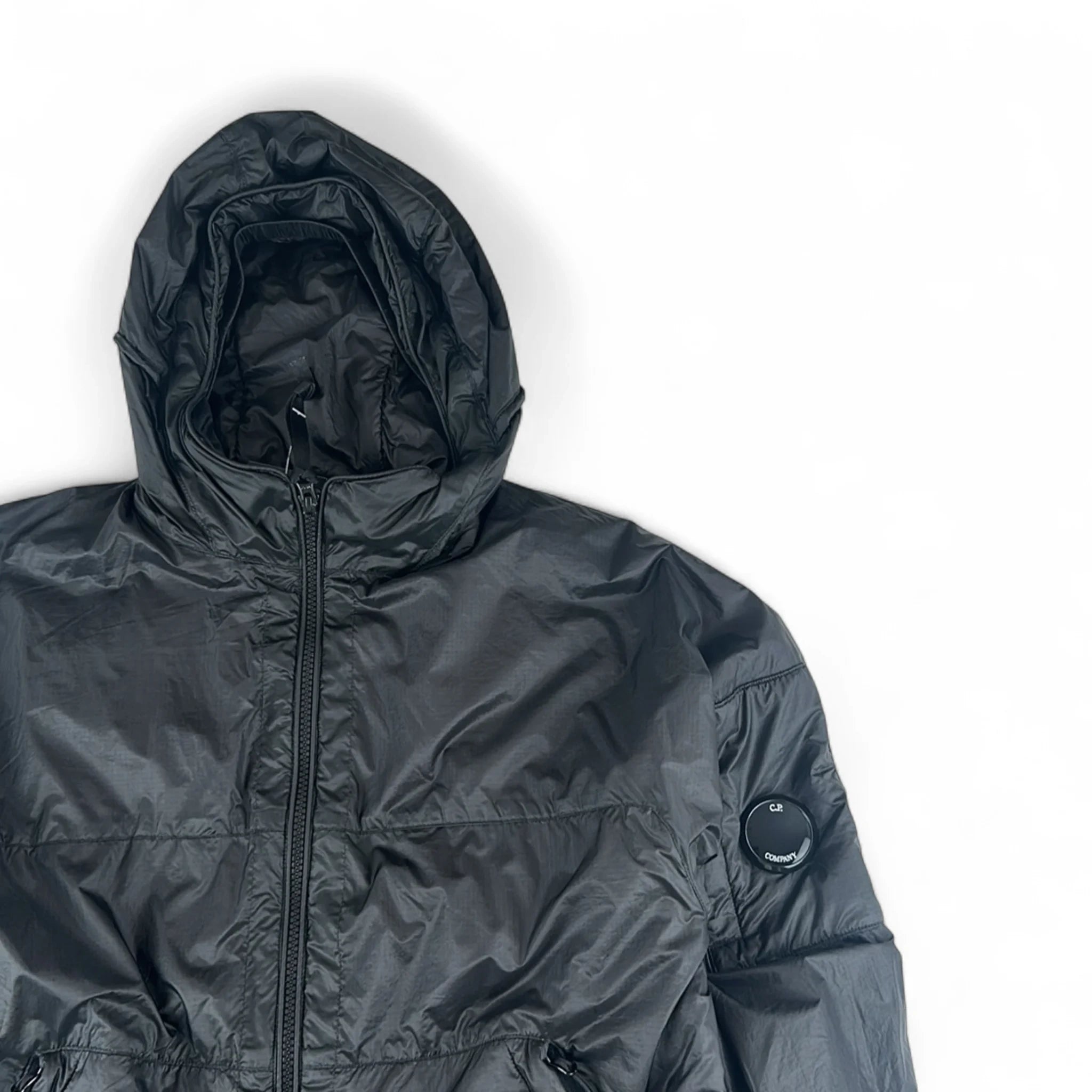 C.P. Company Nada Shield Primaloft Hooded — Taille M — Photo 2/3 #État_Très bon état