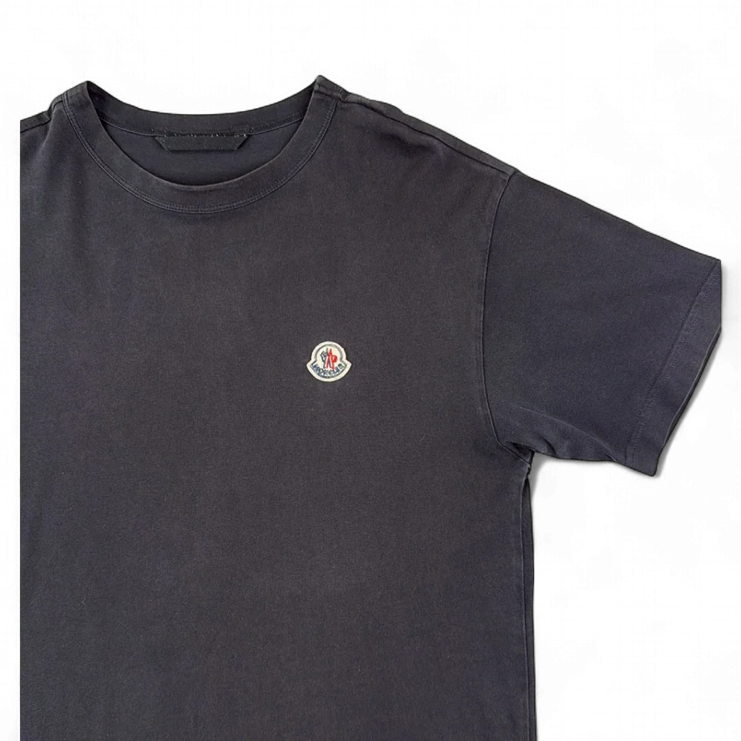 Moncler T-shirt Champs Élysées — Taille M — Photo 2/3 #État_Très bon état