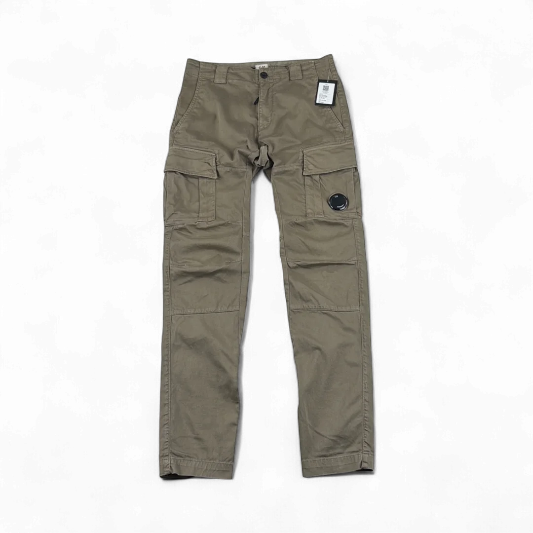 C.P. Company Pantalon Cargo — Taille S — Photo 1/3 #État_Très bon état