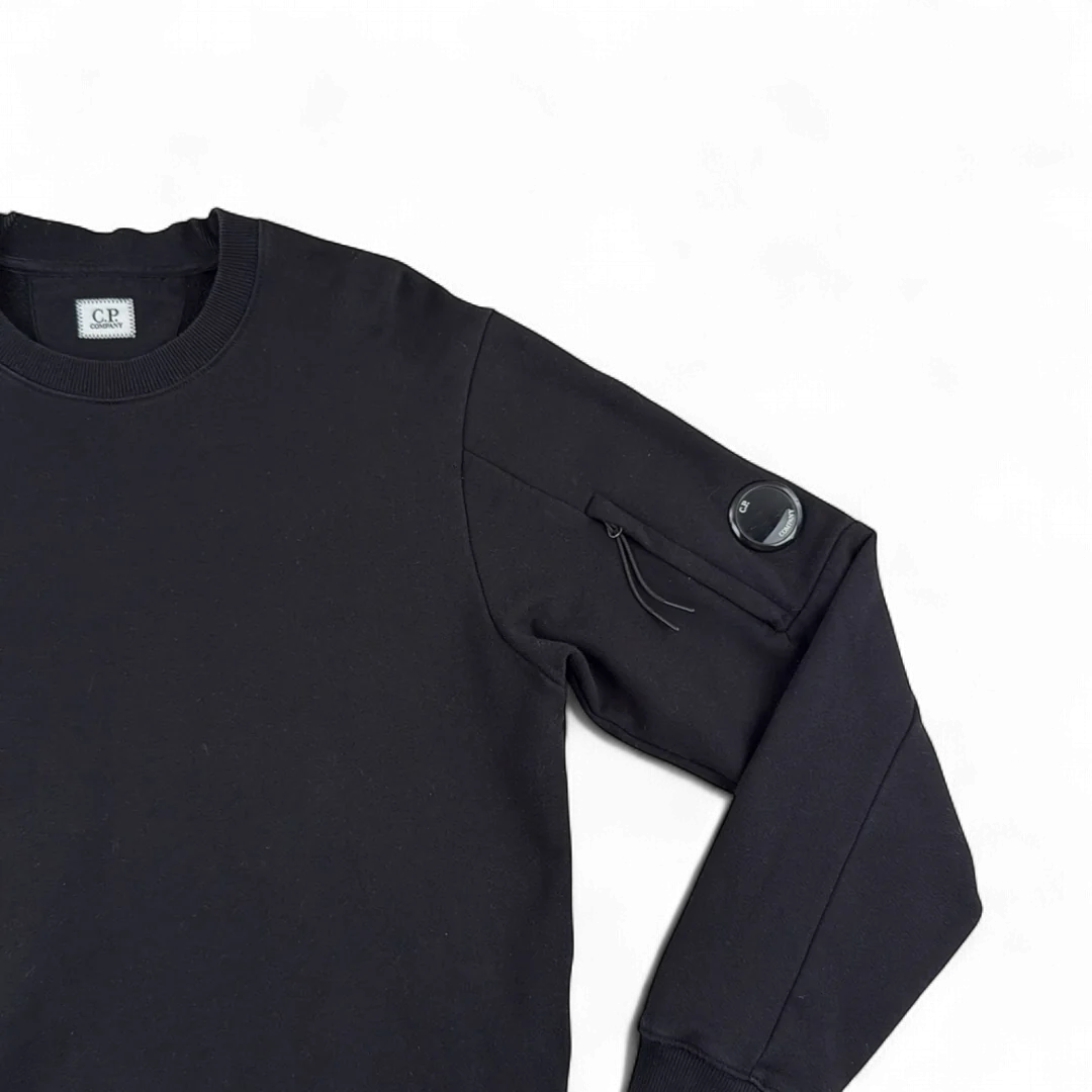 C.P. Company Pull Col Rond Hooded — Taille M — Photo 2/3 #État_Très bon état · Pièce 7
