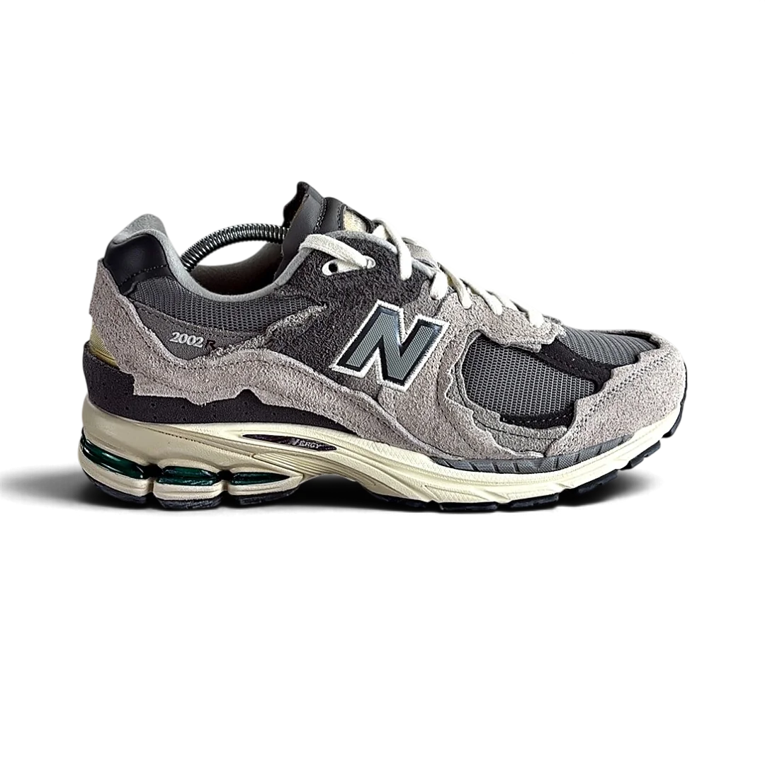 New Balance 2002R Protection Pack