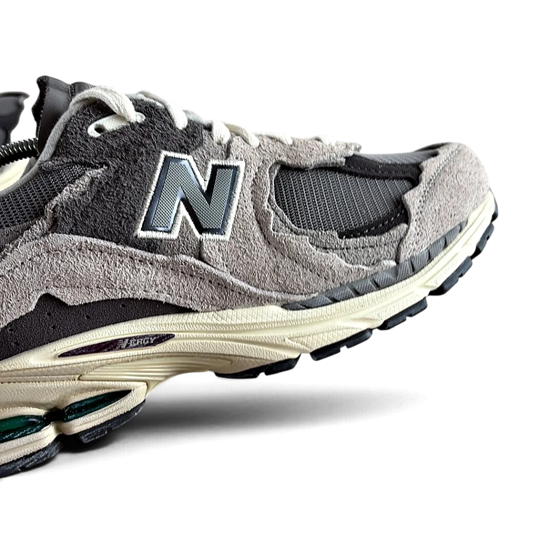 New Balance 2002R Protection Pack