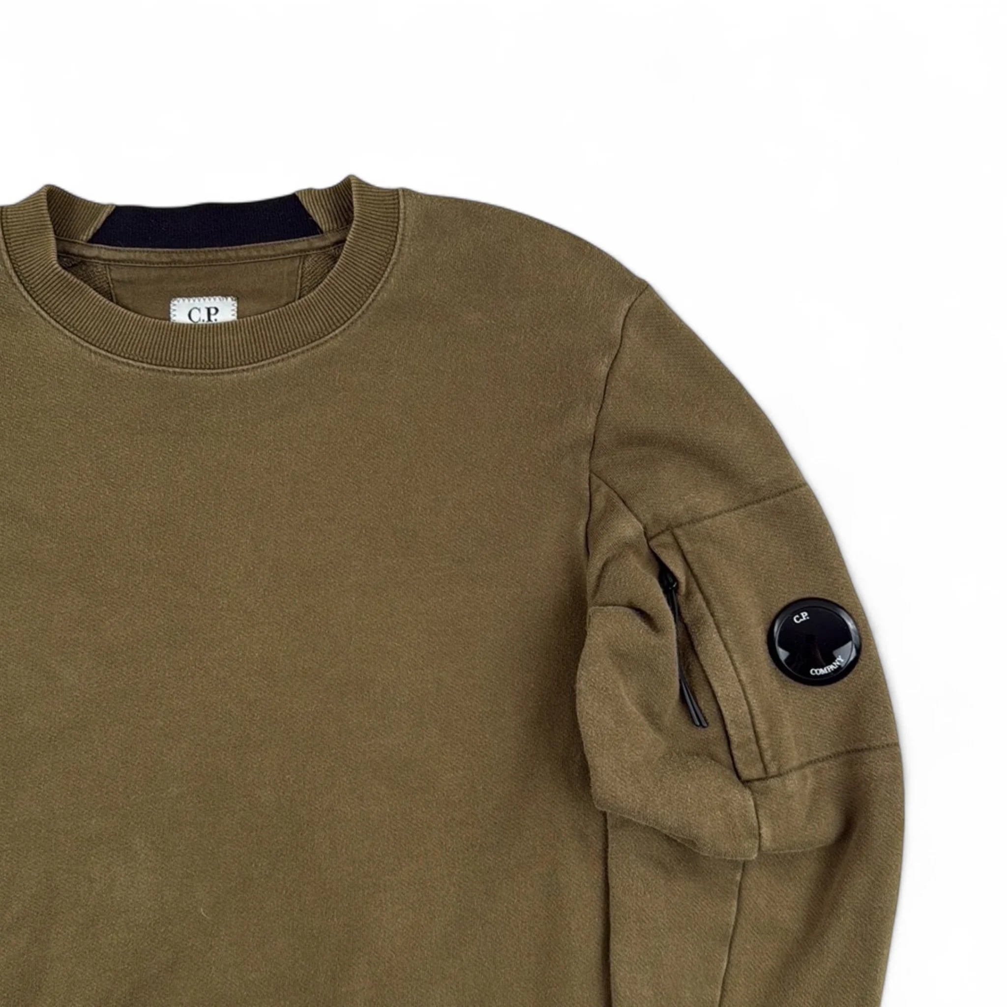 C.P. Company Pull Col Rond Hooded — Taille XS — Photo 2/3 #État_Très bon état · Pièce 1