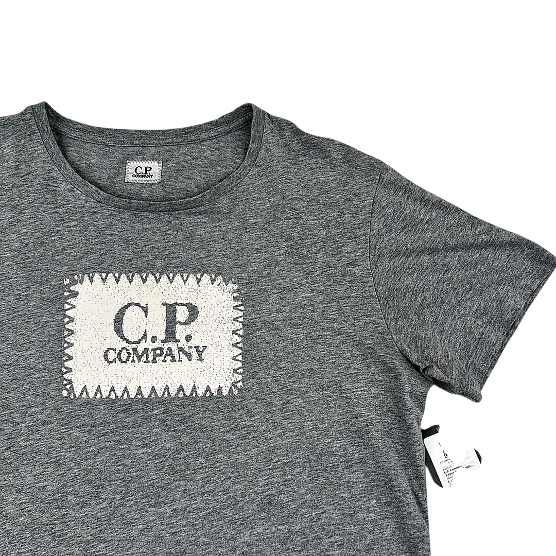 C.P. Company T-Shirt Small Logo Label — Taille L — Photo 2/3 #État_Très bon état