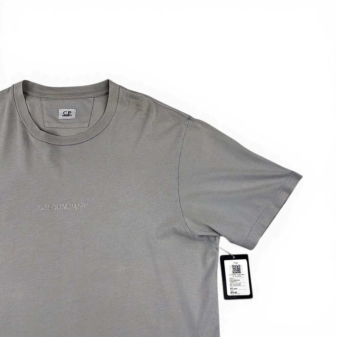 C.P. Company T-Shirt 3 bohnommes — Taille XL — Photo 2/3 #État_Bon état