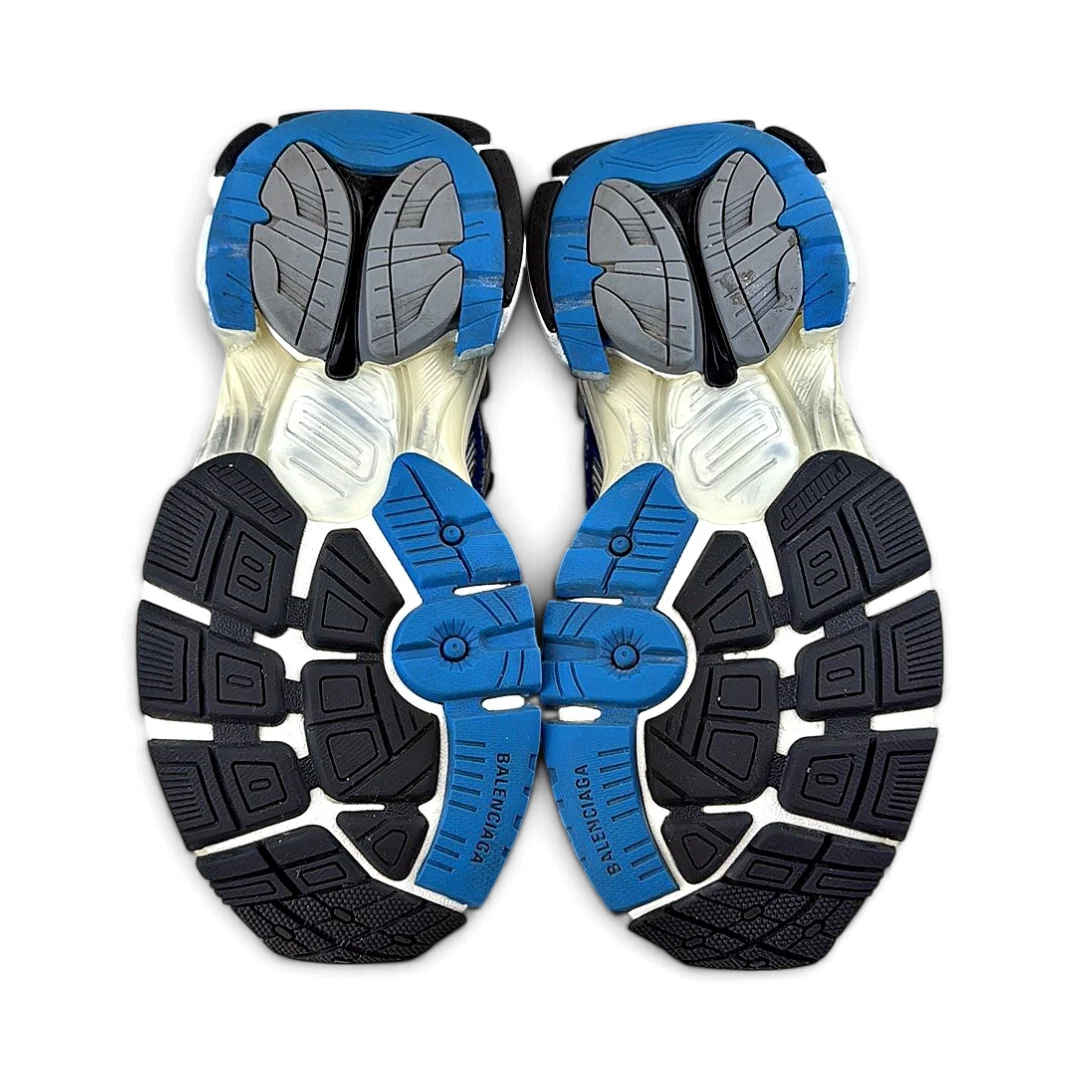 Balenciaga Runner — Taille 41 — Photo 4/5 #État_Très bon état · Avec boîte