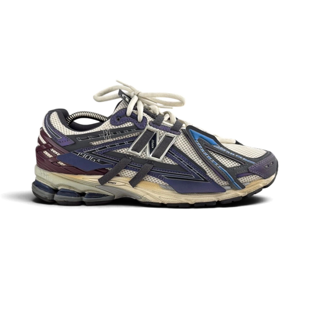 New Balance 1906R Blanche Violet — Taille 44.5 — Photo 1/5 #État_Très bon état · Avec boîte