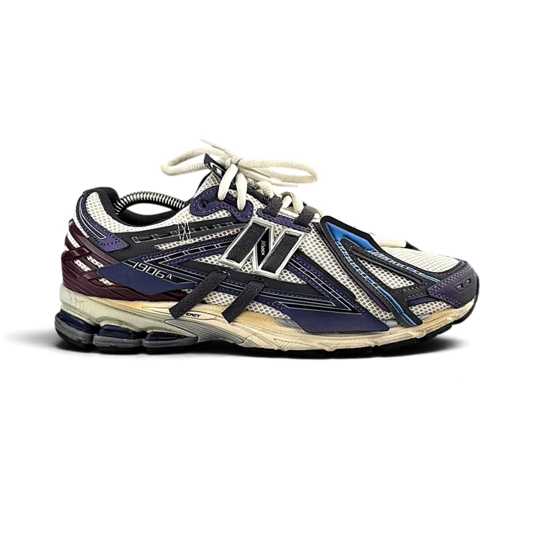 New Balance 1906R Blanche Violet — Taille 44.5 — Photo 1/5 #État_Très bon état · Avec boîte