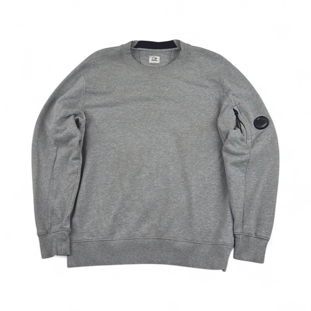 C.P. Company Pull Col Rond Hooded — Taille M — Photo 1/3 #État_Très bon état · Pièce 1