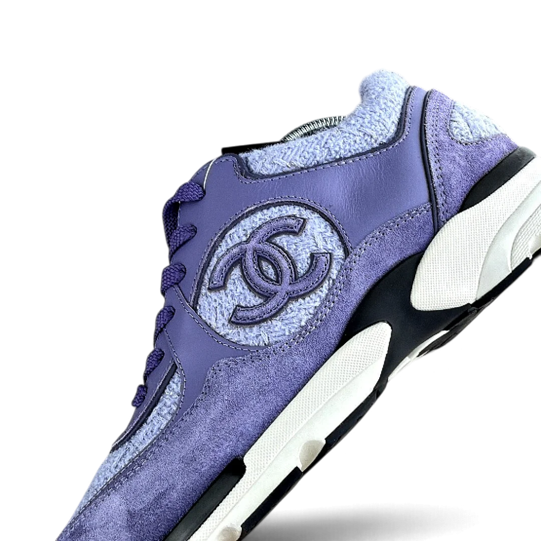 Chanel Runner