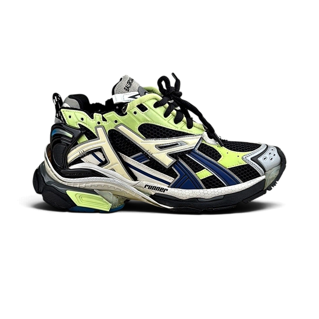 Balenciaga Runner — Taille 42 — Photo 1/5 #État_Très bon état · Avec boîte